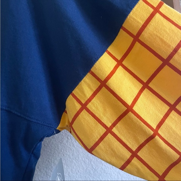 Disney Spirit Jersey Woody Howdy Partner 25th Anniversary - Small - Picture 5 of 10